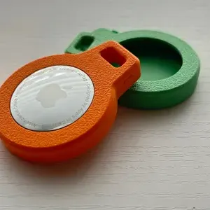 AirTag Keychain Holder