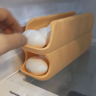 Egg dispenser